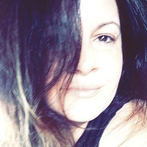 Meet your Posher, Stacy